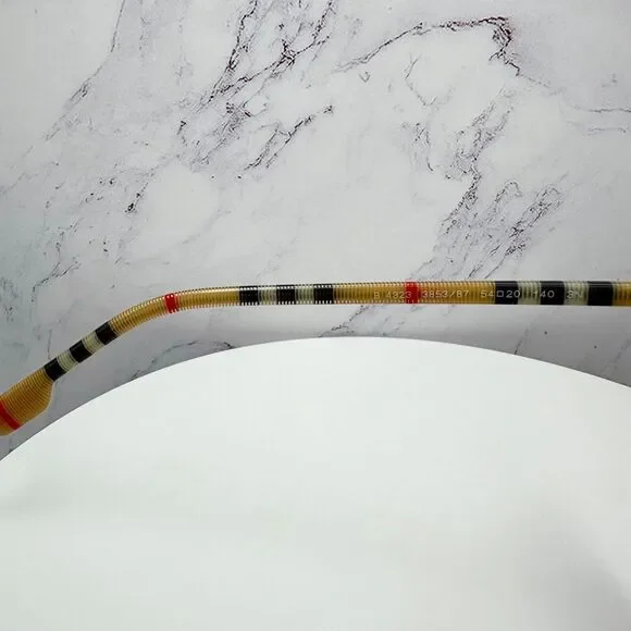 Burberry Sunglasses New - Picture 9 of 16